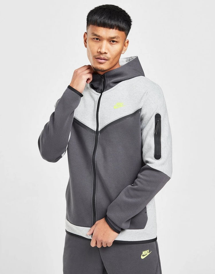 Nike Tech Fleece Full Zip Felpa con cappuccio