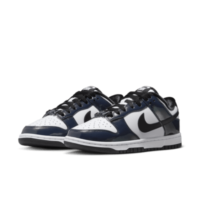 Wmns Dunk Low SE 'Just Do It - Iridescente'