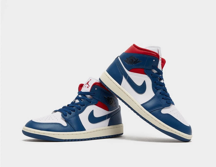 Air Jordan 1 Mid 'French Blue' (W)